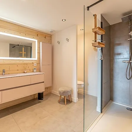 Octopussy - Les Gets, Jacuzzi, Sauna, Superbe Vue בקתה *